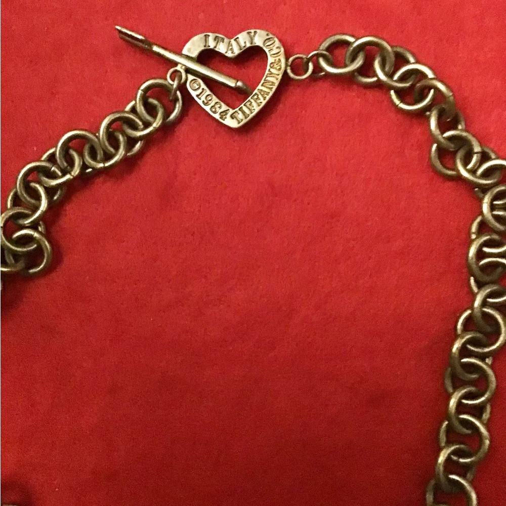 🩵TIFFANY & CO🩵1984VINTAGE SILVER HOLLOW HEART & ARROW NECKLACE🩵FULL INCLUSION - Picture 6 of 15